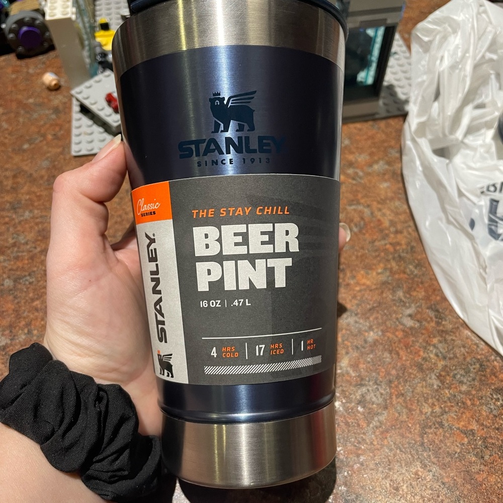 NWT Stanley 16oz beer pint
